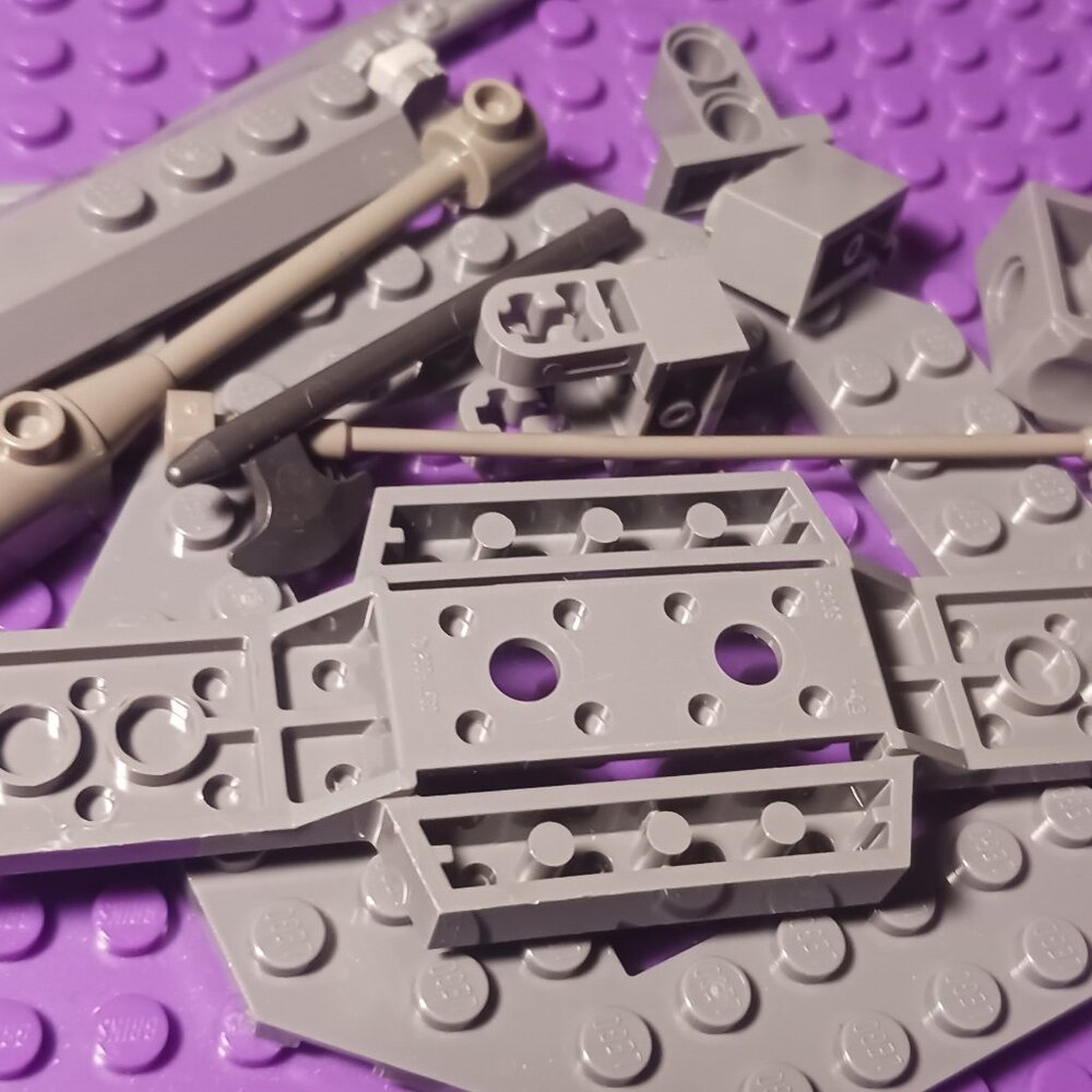 Lego - BluishGrey misc pieces - 5.0oz